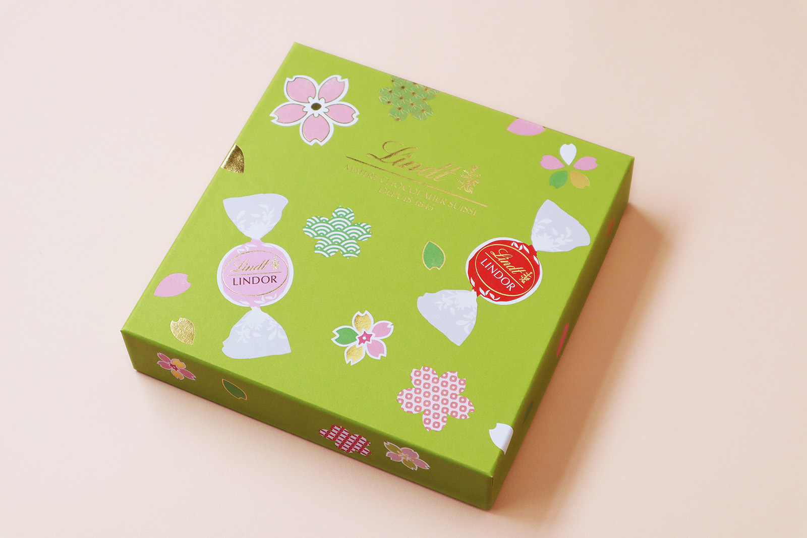 リンツ ジャパンコレクション さくらパッケージデザイン_3