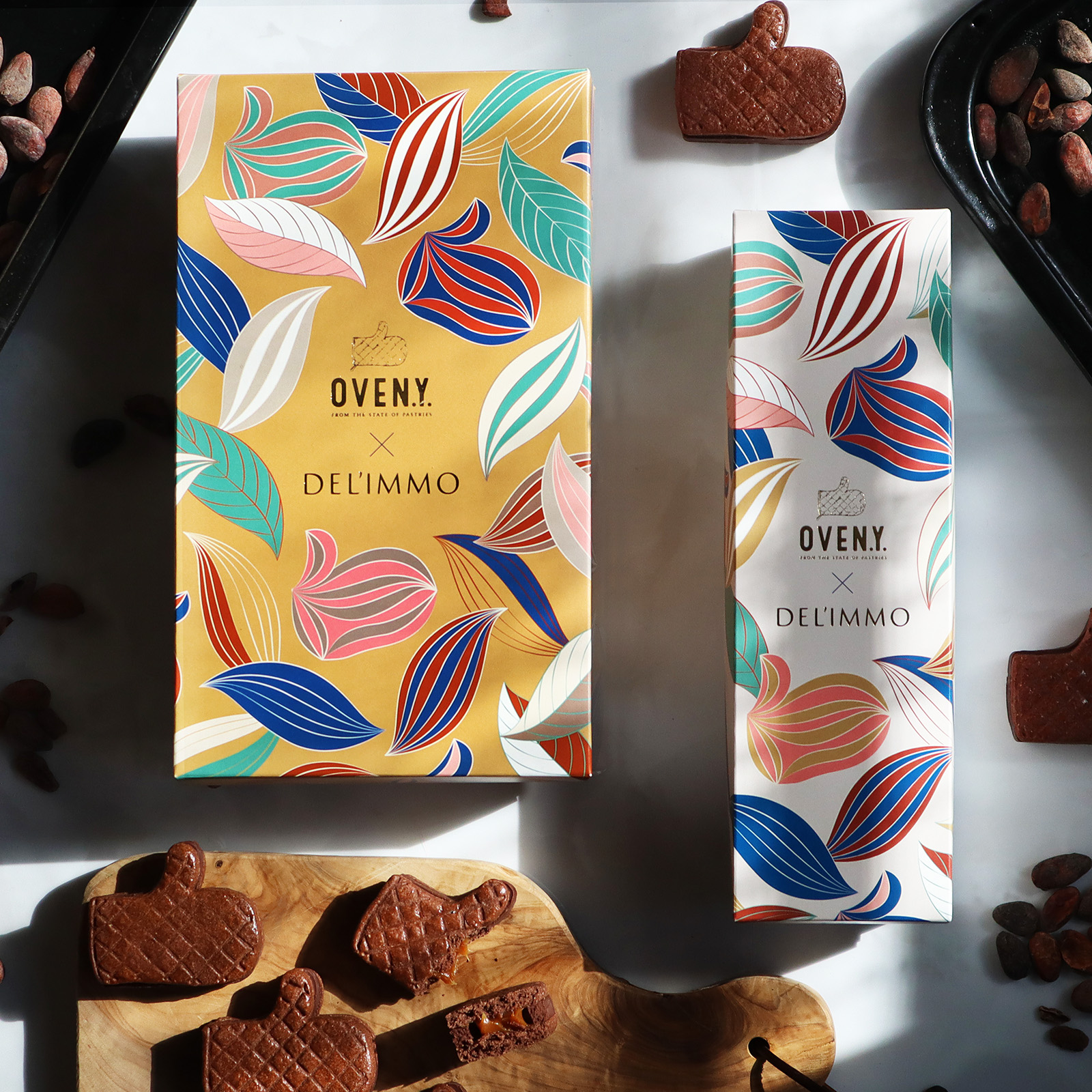 パティスリー＆カフェ「デリーモ」x OVEN.Y ミトンブロンドキャラメルサンドイッチ パッケージデザイン1